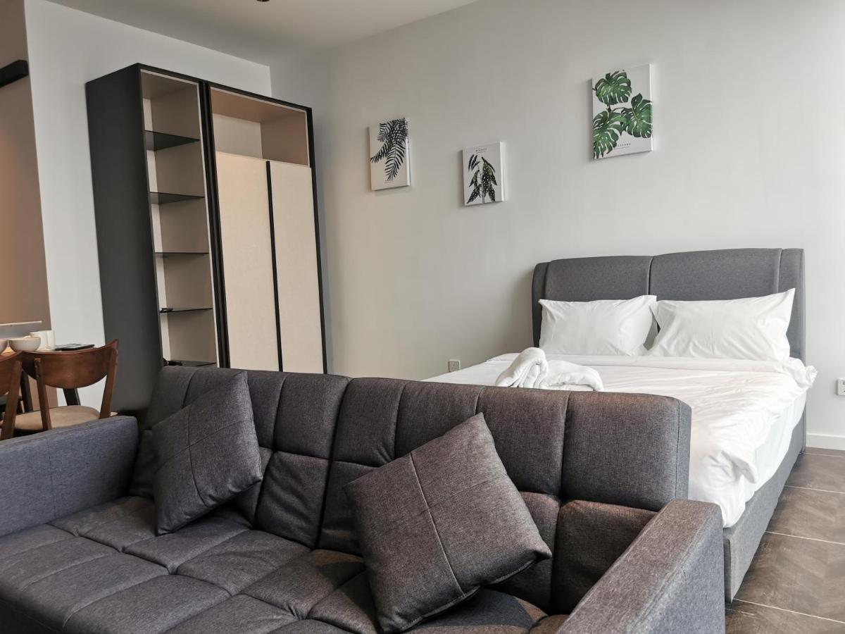 Scarletz Suites Klcc By De Harlequins Guesthouse Kuala Lumpur Zewnętrze zdjęcie