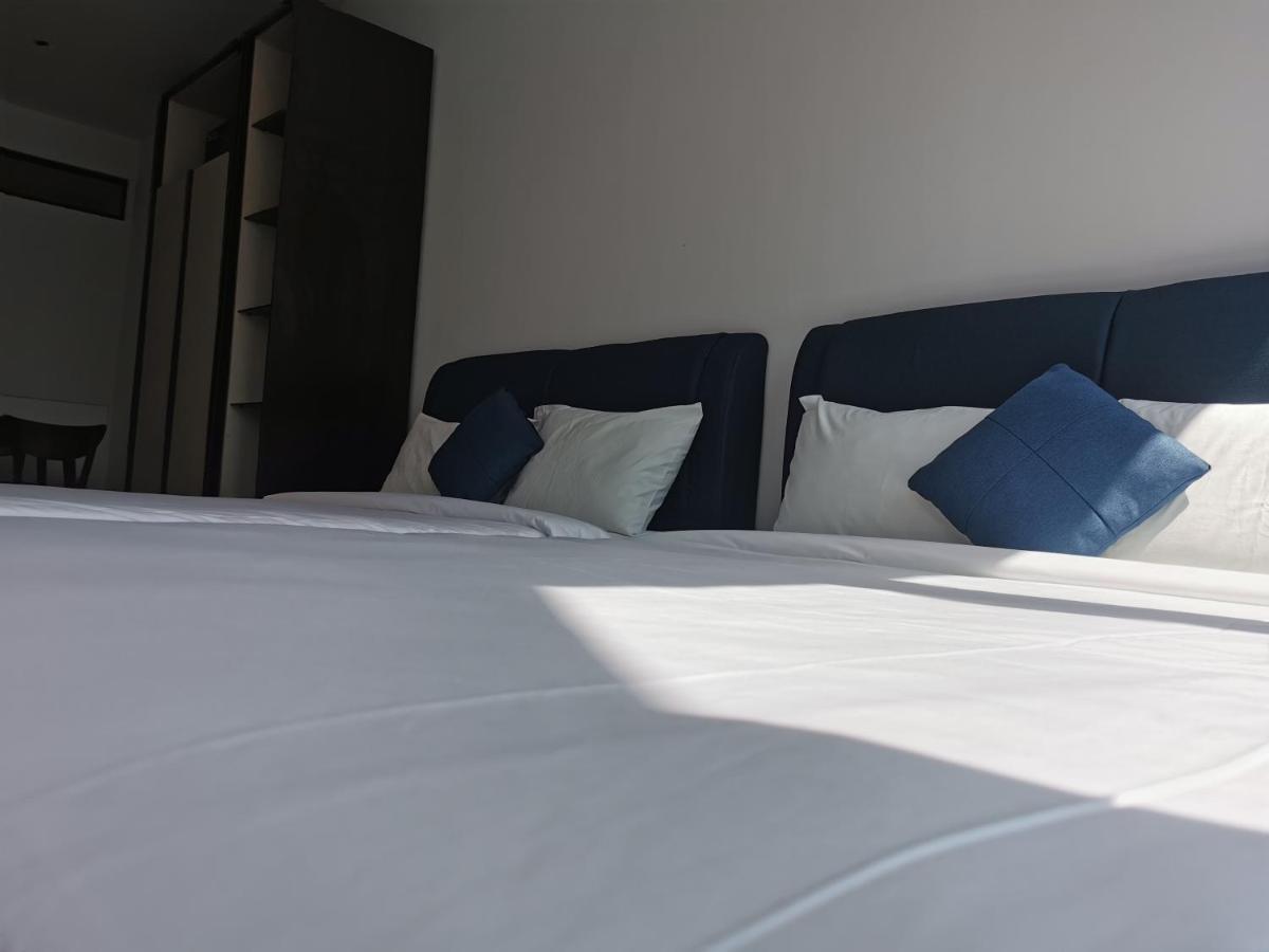 Scarletz Suites Klcc By De Harlequins Guesthouse Kuala Lumpur Zewnętrze zdjęcie