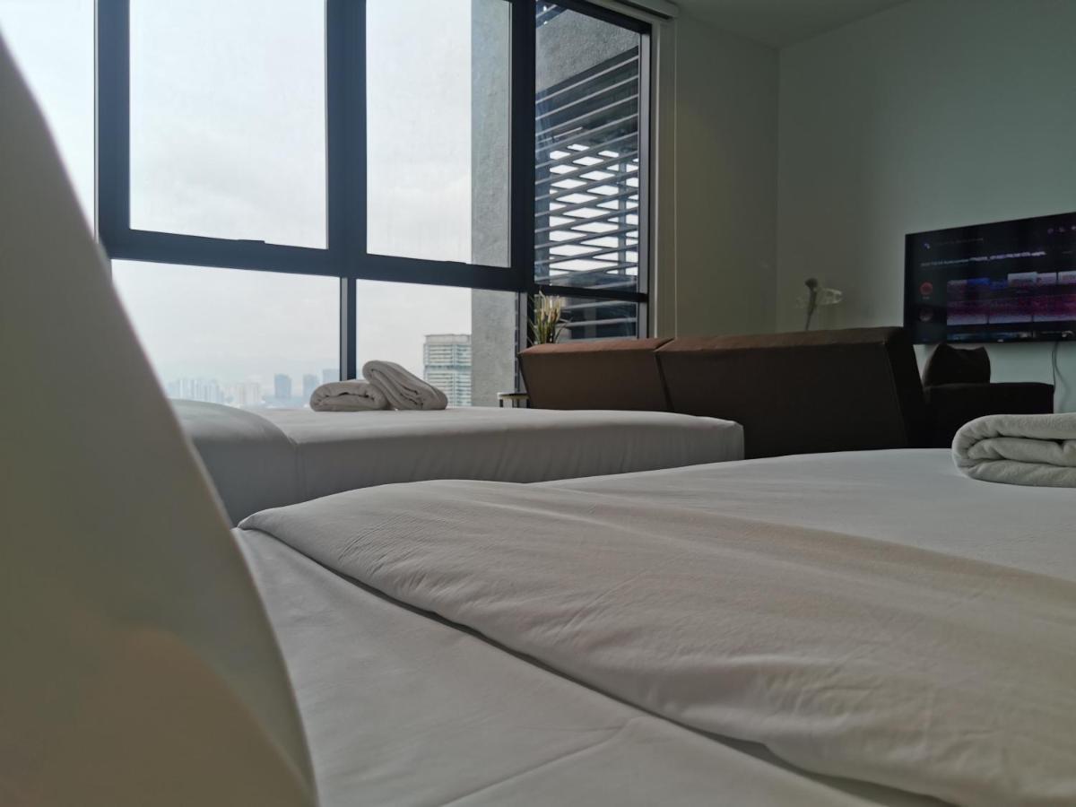 Scarletz Suites Klcc By De Harlequins Guesthouse Kuala Lumpur Zewnętrze zdjęcie