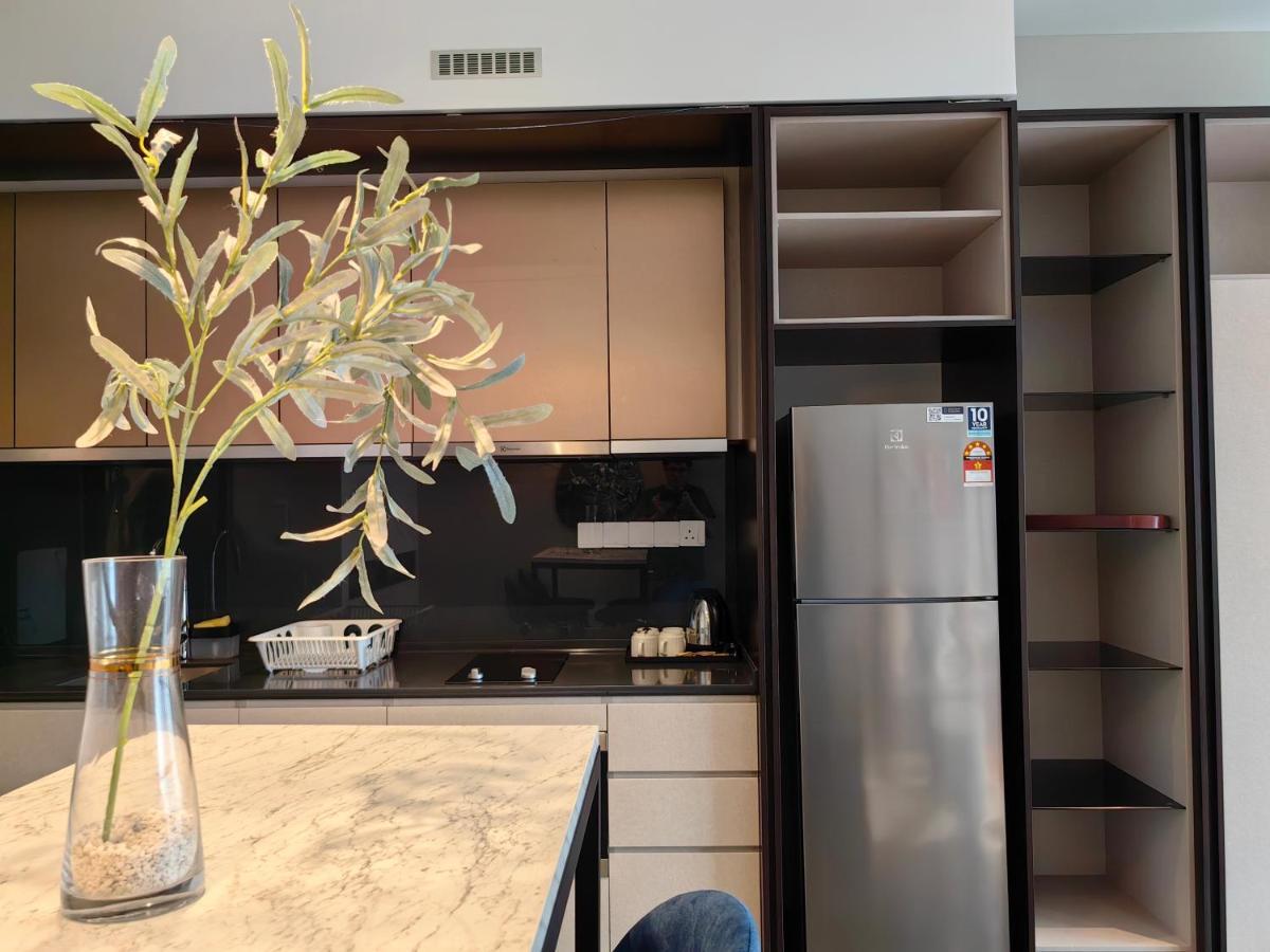 Scarletz Suites Klcc By De Harlequins Guesthouse Kuala Lumpur Zewnętrze zdjęcie