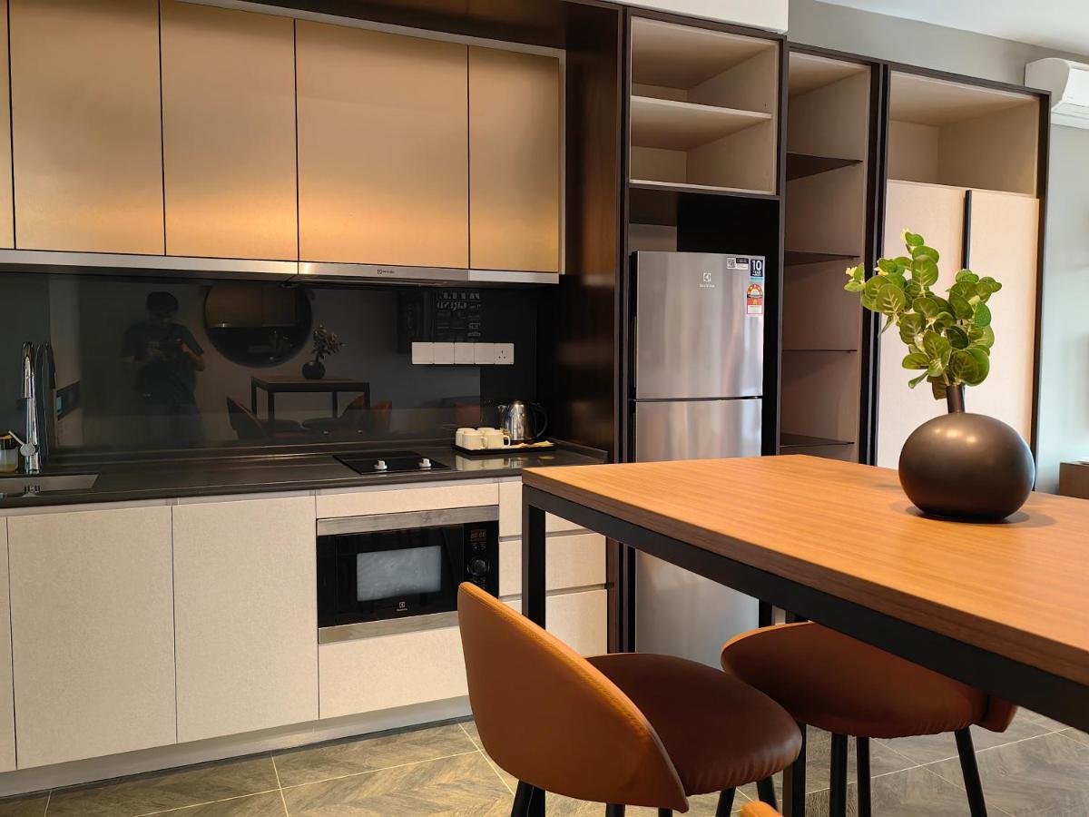 Scarletz Suites Klcc By De Harlequins Guesthouse Kuala Lumpur Zewnętrze zdjęcie