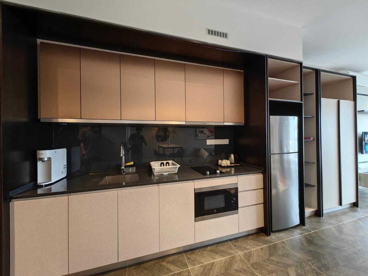 Scarletz Suites Klcc By De Harlequins Guesthouse Kuala Lumpur Zewnętrze zdjęcie